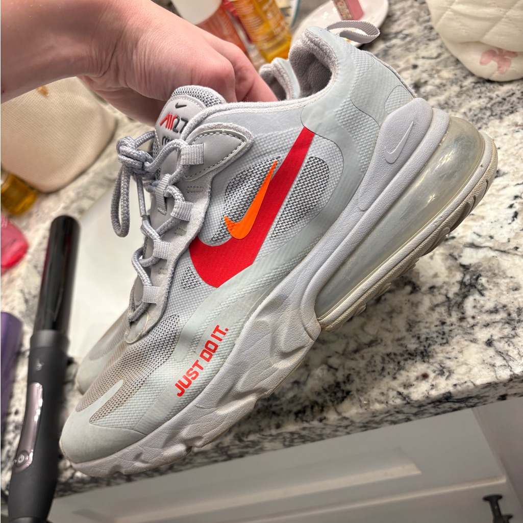Mens Nike Air 70